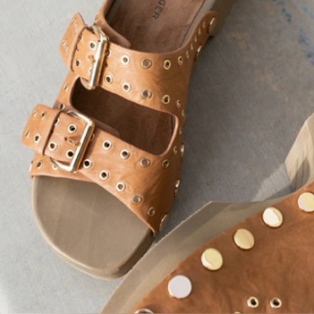 Kelsi Dagger Brown Platform Sandals